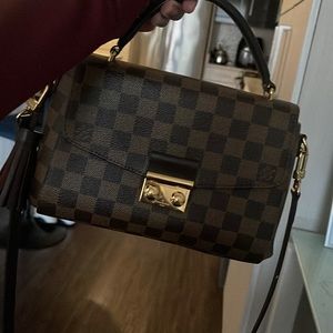 Authentic luv bag comes with dust bag and box